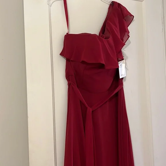 princess polly brown mini dress Bonjour Bubble Hem Size:46,5 Neckline:Sweetheart layered hem Good stretch Sofia Richie and EmRata